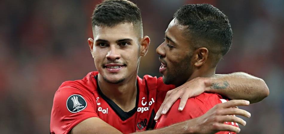 里昂新援表现抢眼,助球队反超对手的简单介绍 里昂新援表现抢眼,助球队反超对手的简单介绍