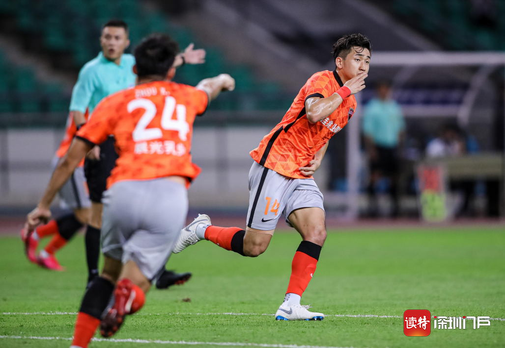 九游官方登录入口-雄狮队主帅谈球队战术布置，力求取得连胜的简单介绍