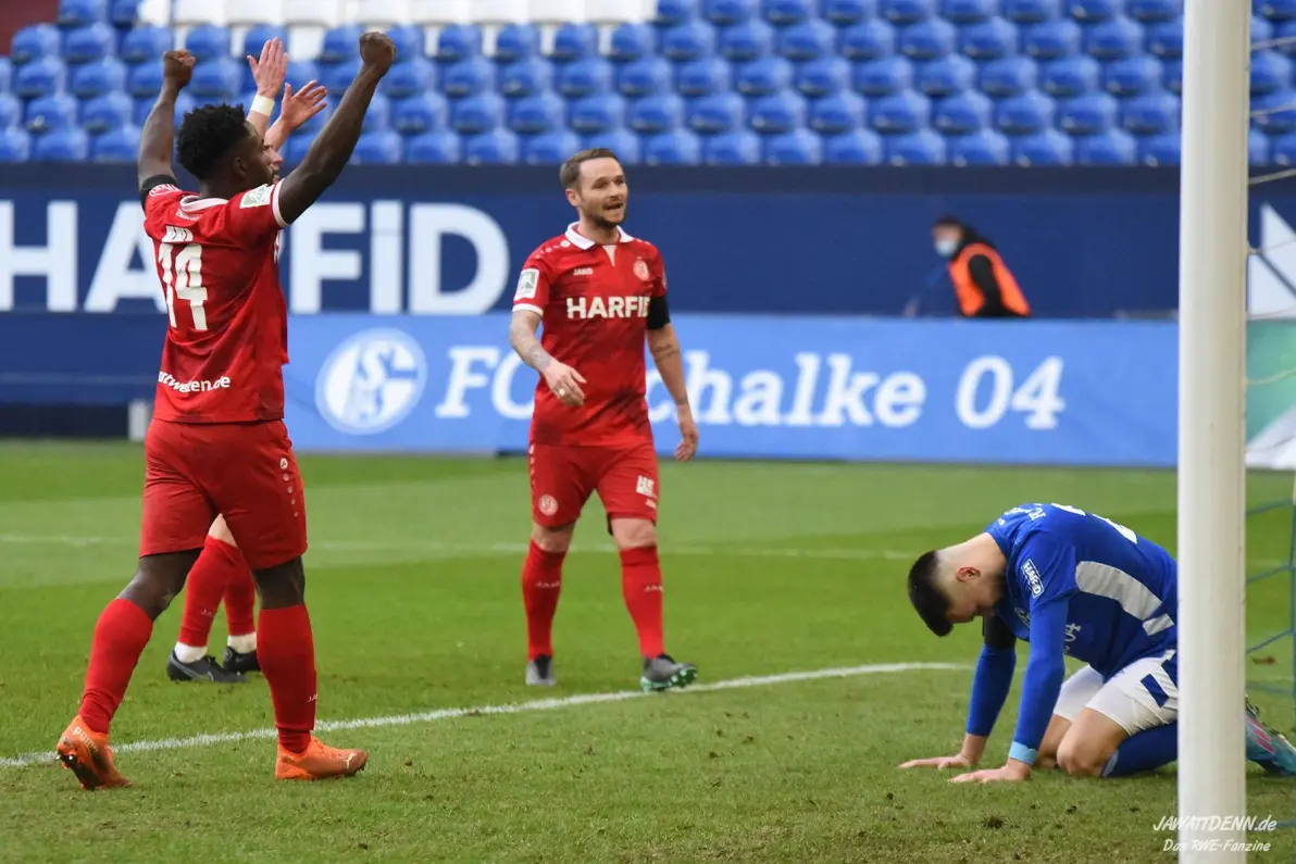 九游娱乐-沙尔克新外援登场，帮助球队逆转胜利