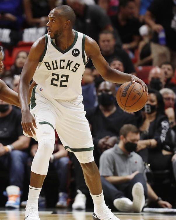 关于雄鹿连胜止步雄鹿擒勇士胜利不在野心的信息 关于雄鹿连胜止步雄鹿擒勇士胜利不在野心的信息