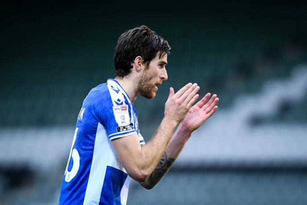 包含布里斯托尔城客场大胜，保级形势乐观的词条