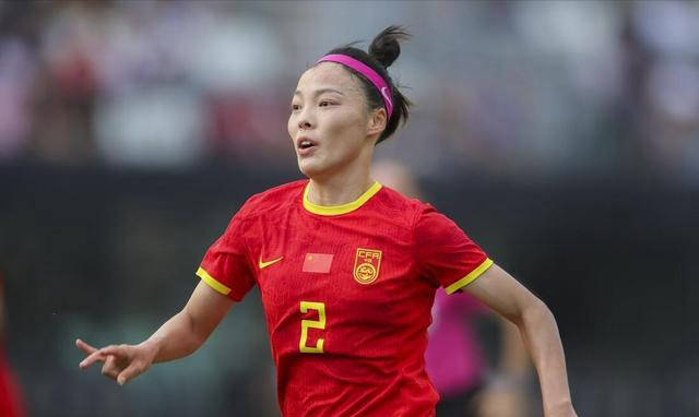 澳大利亚女足队在热身赛中获得胜利