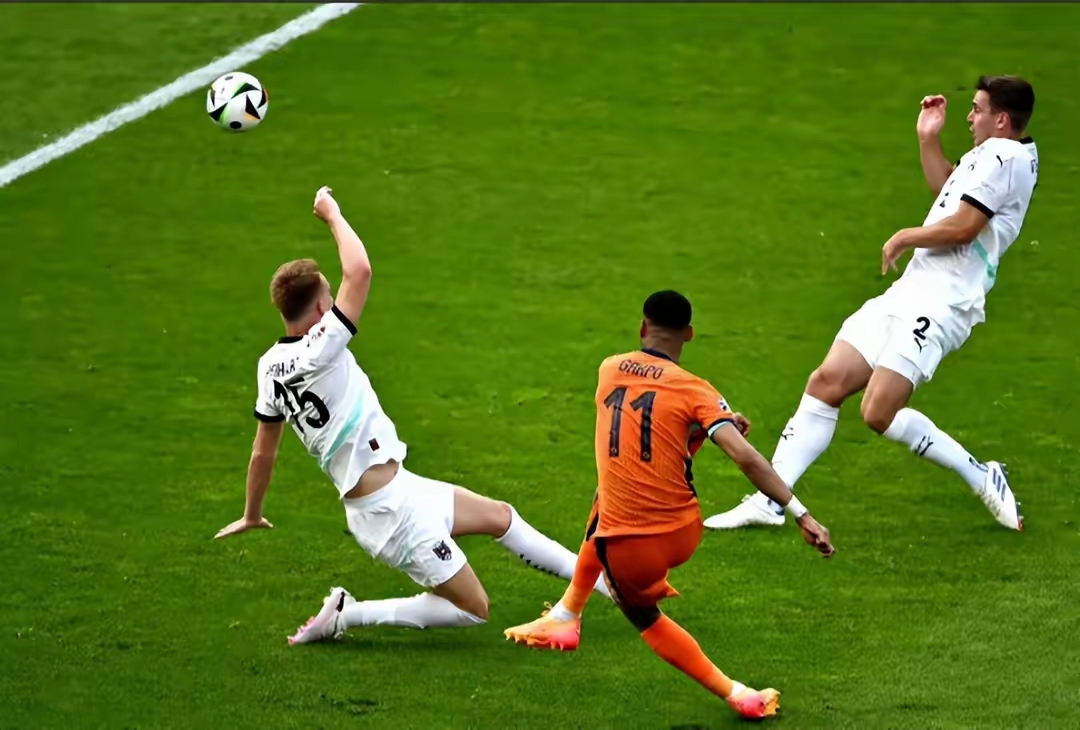 欧洲球队在对决中展现出色竞技能力