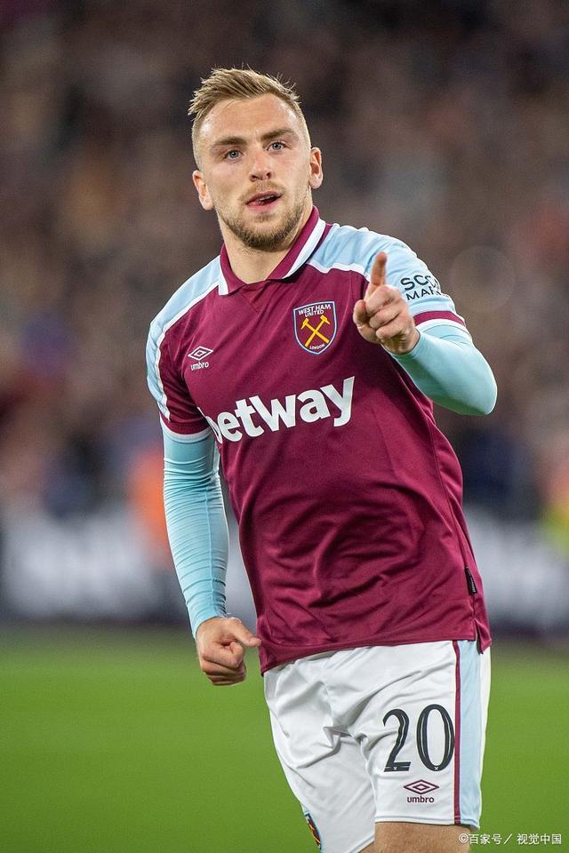 九游平台-西汉姆联后卫出色表现，守住球门