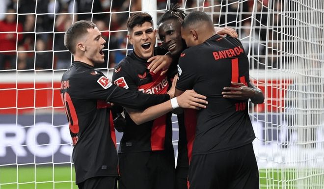 包含勒沃库森队全面发威，轻取对手取得胜利的词条